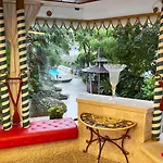 Milton Boutique - Adults Only Hotel 4*