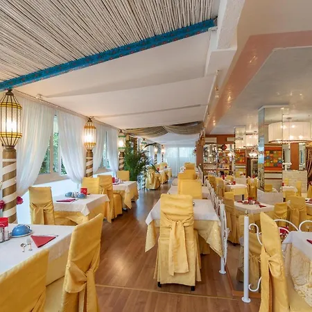 Milton Boutique - Adults Only 리도 디 예솔로