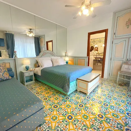 Milton Boutique - Adults Only 호텔 4*