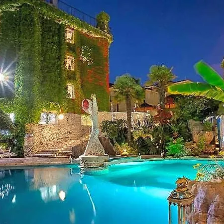 Milton Boutique - Adults Only 4*