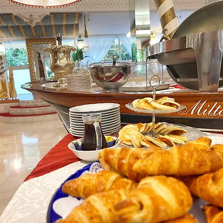 Milton Boutique - Adults Only 4* Лидо-ди-Езоло