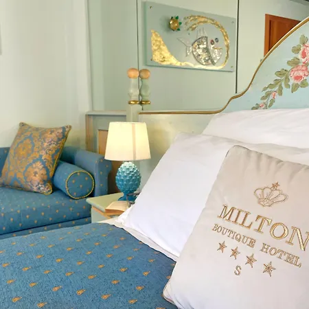 Отель Milton Boutique - Adults Only 4*