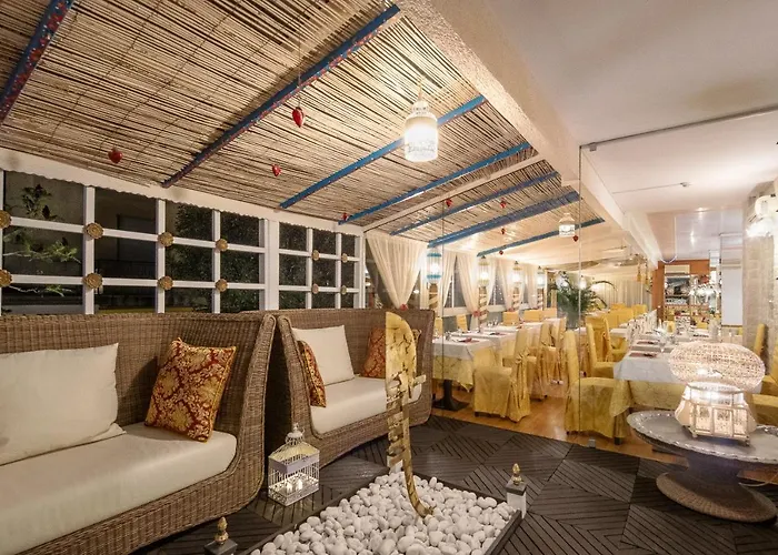 ホテル Milton Boutique - Adults Only 4*